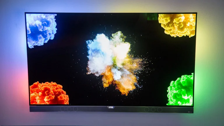 Philips 4K OLED Fernseher mit Ambilight